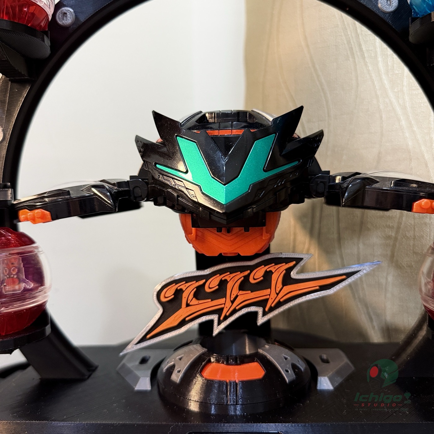 Đế trưng bày Capsem - Kamen Rider Zeztz - phụ kiện in 3D